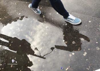 Η εποχή της πληροφόρησης αναπτύσσεται γρηγορότερα από όσο μπορούμε να παρακολουθήσουμε, αλλά ταυτόχρονα γνωρίζουμε τρόπους για να είμαστε περισσότερο συνδεδεμένοι, ως μέλη μιας κοινωνίας.