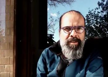 Το ζητούμενο δεν είναι να μάθετε μια ακόμη τεχνική αναπνοής που θα την εφαρμόζετε τρεις φορές την εβδομάδα. Το ζητούμενο είναι να αλλάξετε τελείως τον καθημερινό τρόπο που αναπνέετε για να βελτιώσετε δραματικά την υγείας σας, γιατί απλά θα ανεβάσετε τα επίπεδα οξυγόνου στα κύτταρα σας!