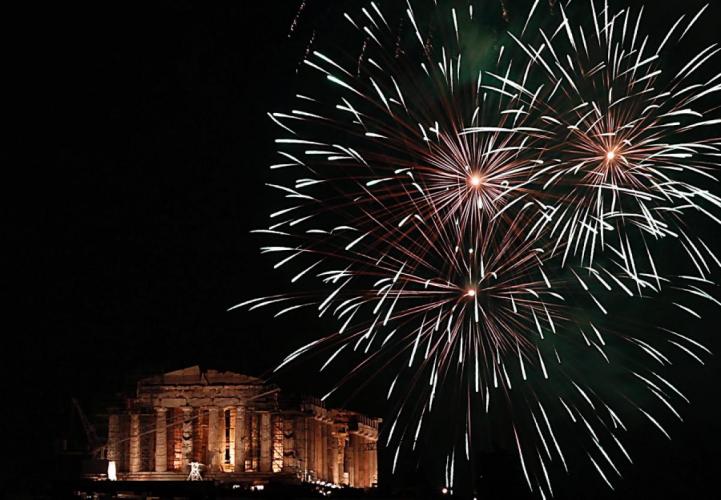  Η ΑΘΗΝΑ ΥΠΟΔΕΧΕΤΑΙ ΤΟ 2018 ΣΤΟ ΘΗΣΕΙΟ ΜΕ ΡΕΜΠΟΥΤΣΙΚΑ, ΜΟΥΖΟΥΡΑΚΗ, ΡΙΖΟΥ ΣΕ ΜΙΑ ΜΟΝΑΔΙΚΗ ΠΑΡΑΣΤΑΣΗ